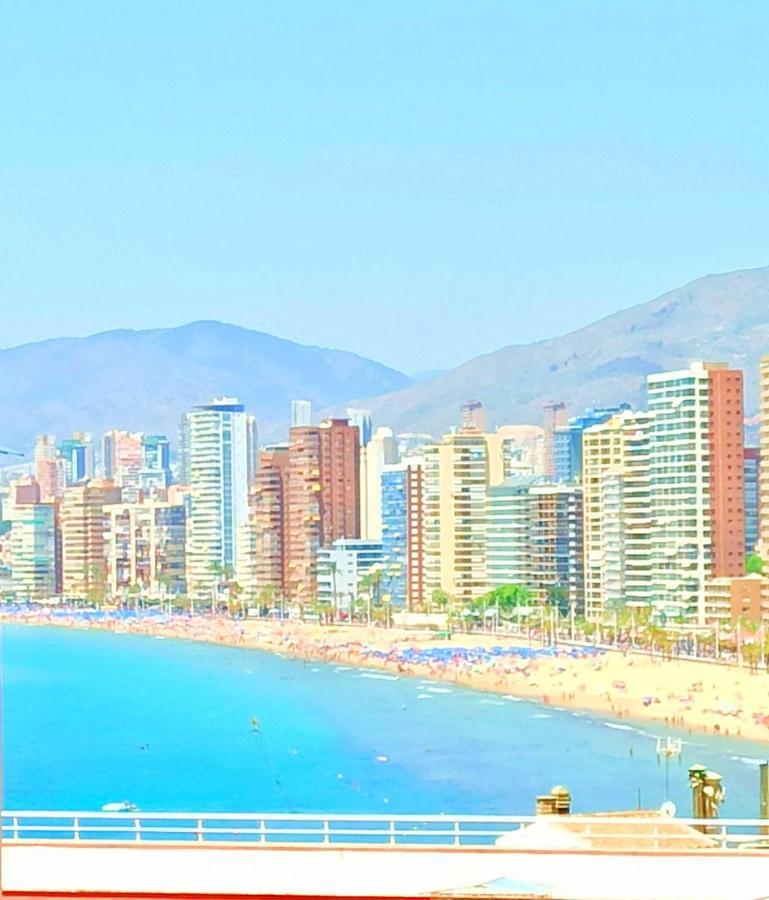 Halcon Levante Beach By Agencia Poniente Apartment Benidorm Luaran gambar